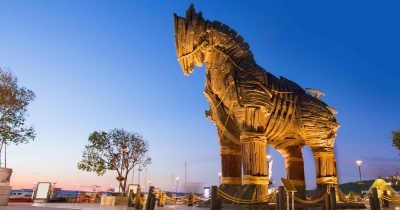 oh just a big horse statue no big deal